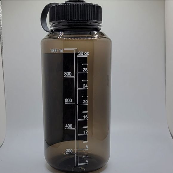 Hunter X Hunter 32 Water Bottle - Picture 2 of 2